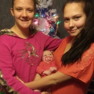 Meet your Posher, Kendra